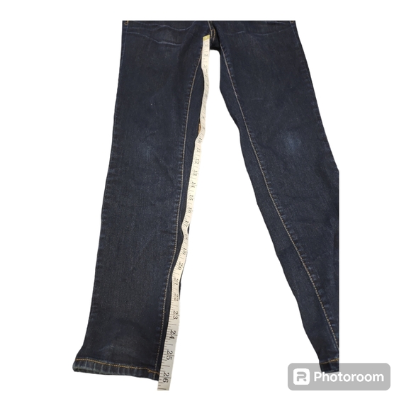 Jordache Jeans - Picture 2 of 6